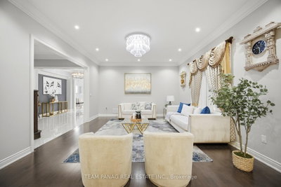 19 Falkland Road — photo 6