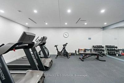 36 Howard Park Avenue • #503 • Toronto, ON