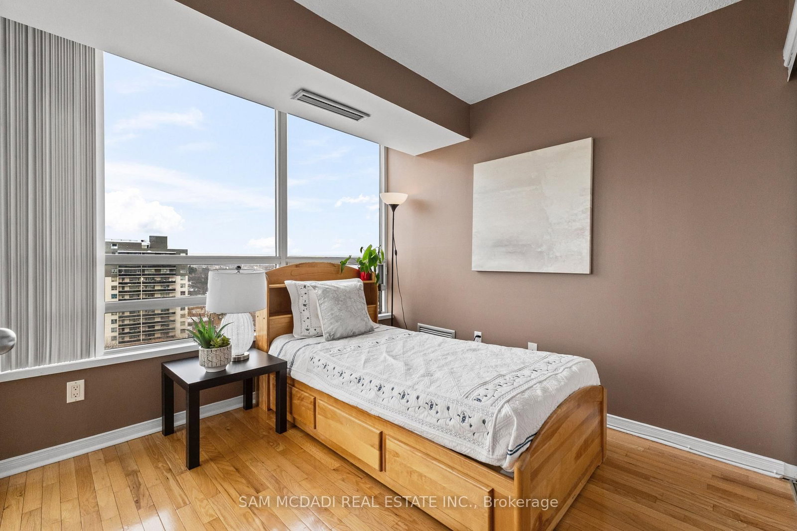 75 King Street E • #1105 • Mississauga, ON photo 16