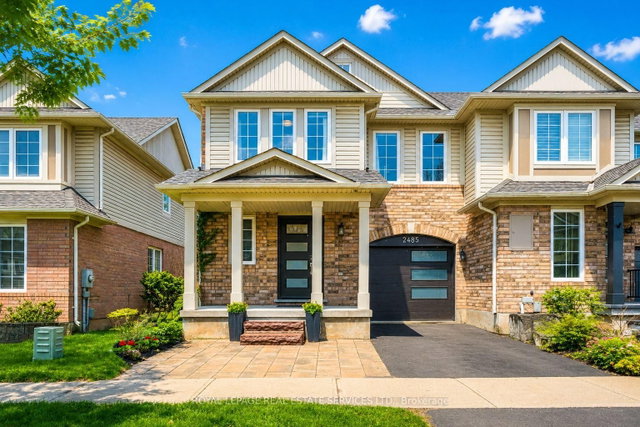 2485 Wooden Hill Circle