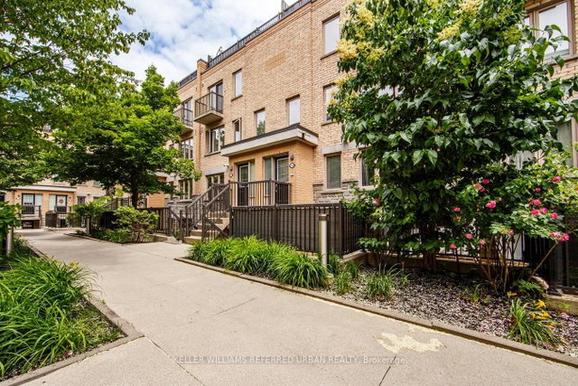 244 - 12 Foundry Avenue