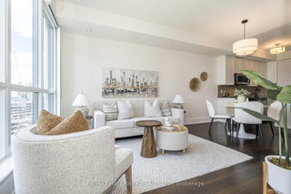 1206 - 15 Viking Lane