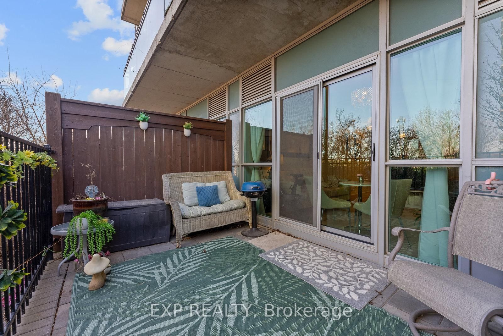 422-165 Legion Road, Toronto, ON