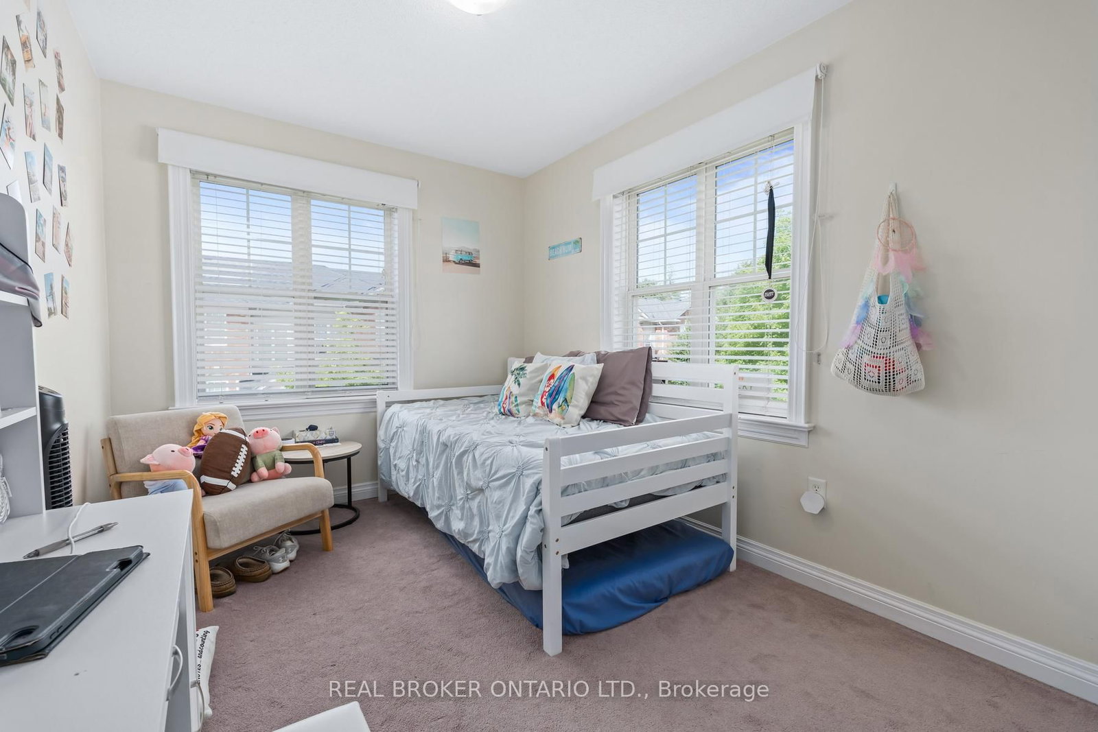 59 Seed house Lane • Halton Hills, ON photo 14