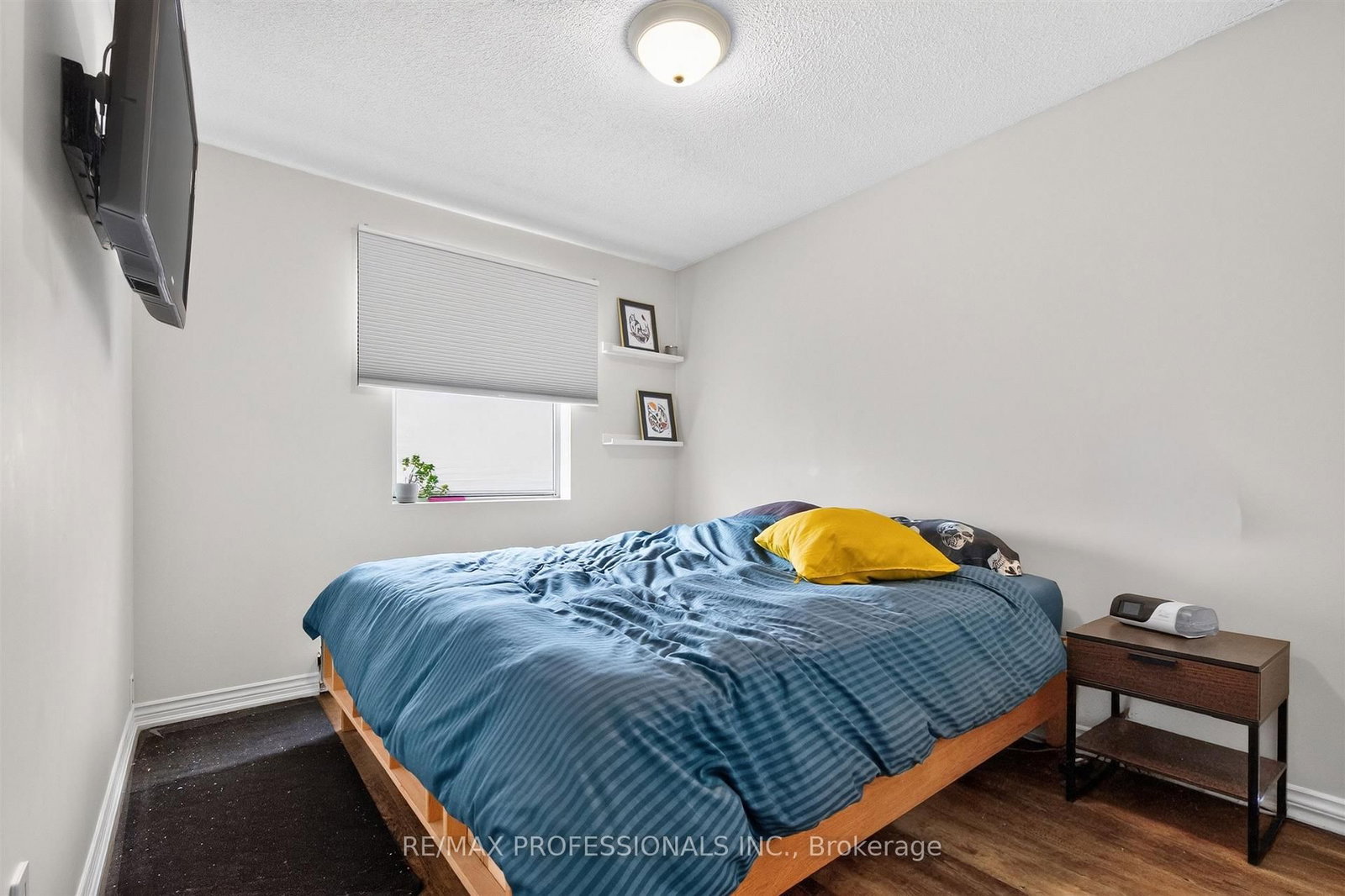 10-12 Snider Avenue • Toronto, ON photo 10