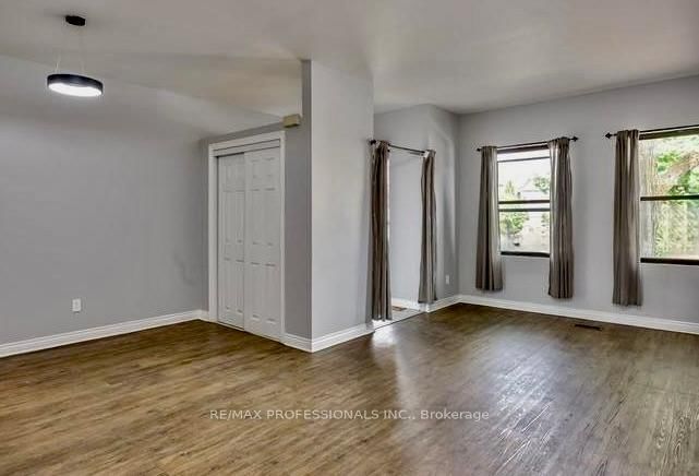 10-12 Snider Avenue • Toronto, ON photo 16