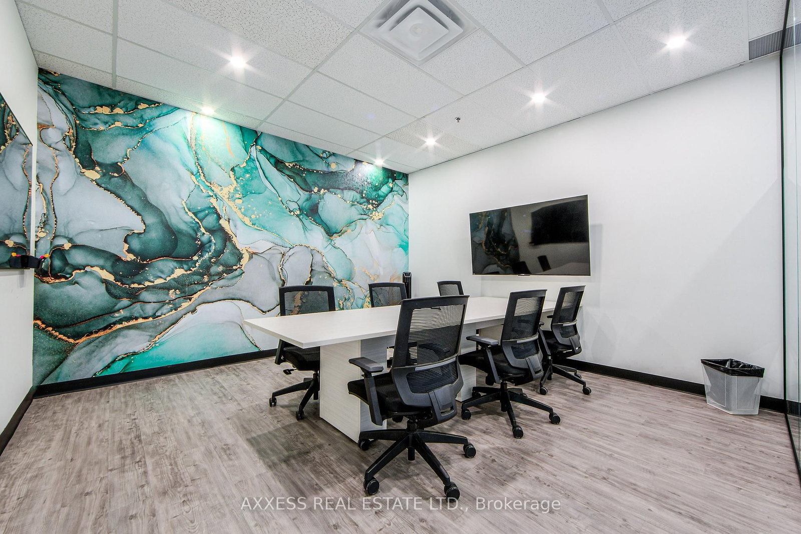 30 Eglinton Avenue W, Unit 401 - Photo 39