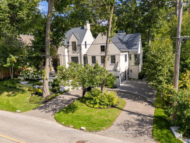 238 Mineola Road W