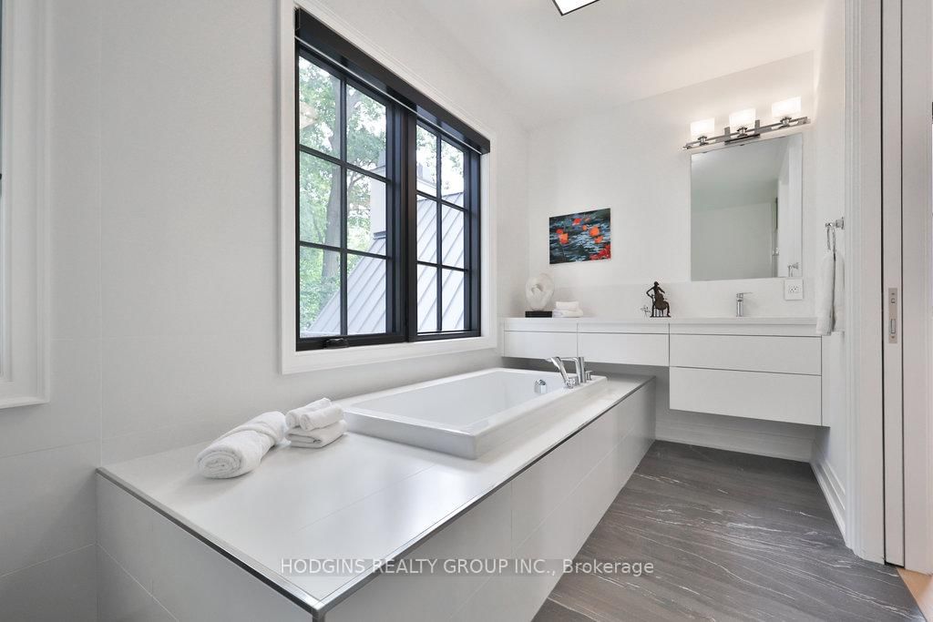 238 Mineola Rd, Mississauga, view 30