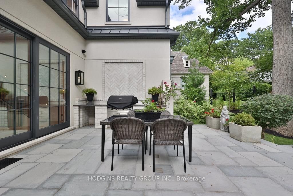 238 Mineola Rd, Mississauga, view 8