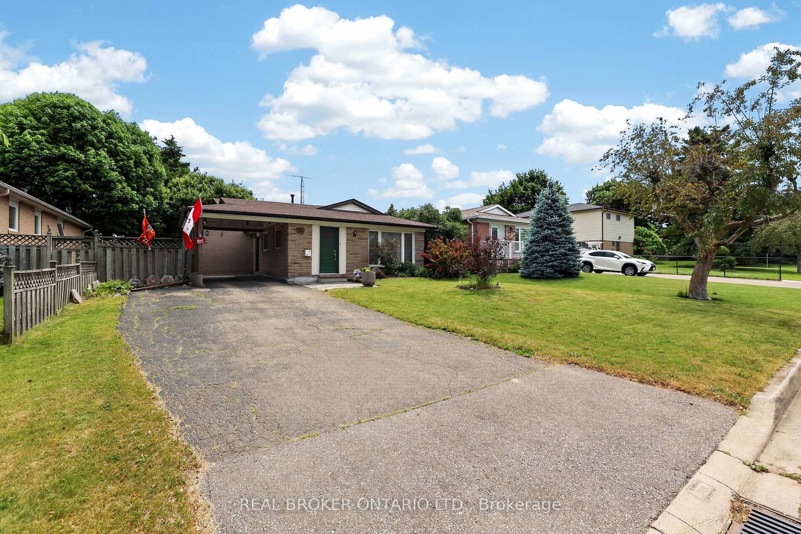 29 Northwood Drive, Brampton, ON, photo 4