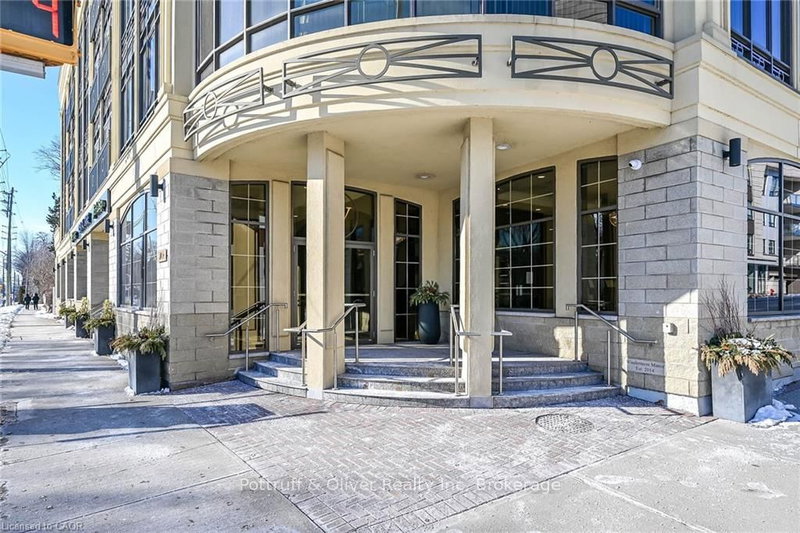 409 - 205 Lakeshore Road W
