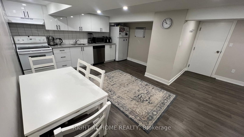 home for lease on Lower-31 Northampton Dr Drive