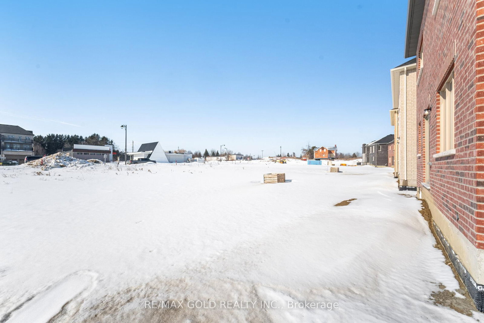 32 Addison Street • Caledon, ON photo 40