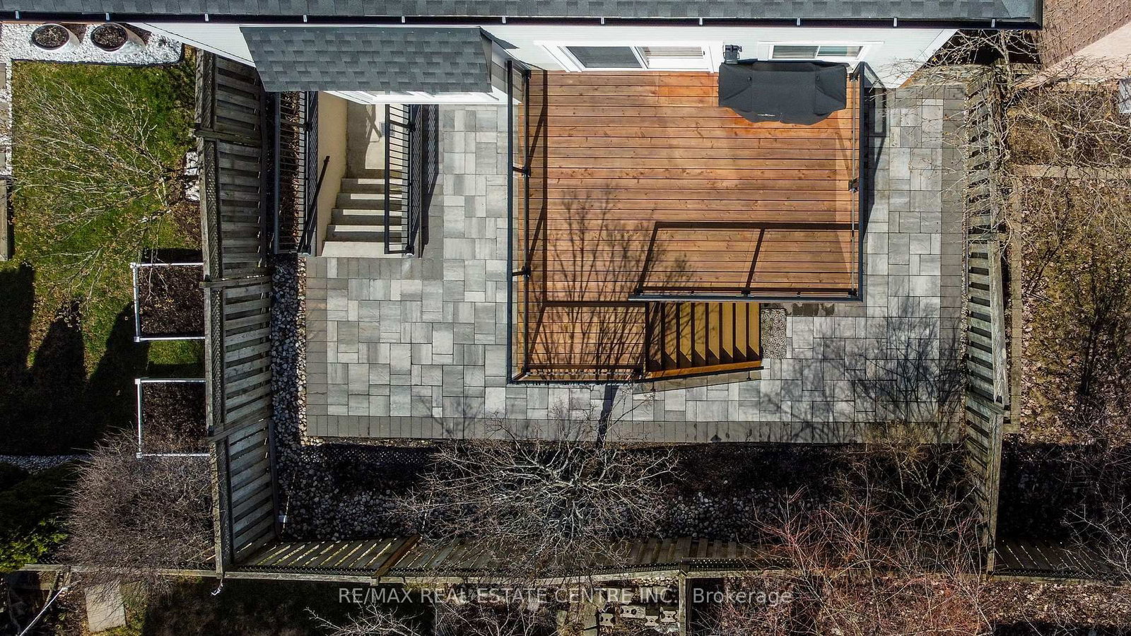 5940 Blue Spruce Avenue • Burlington, ON photo 45