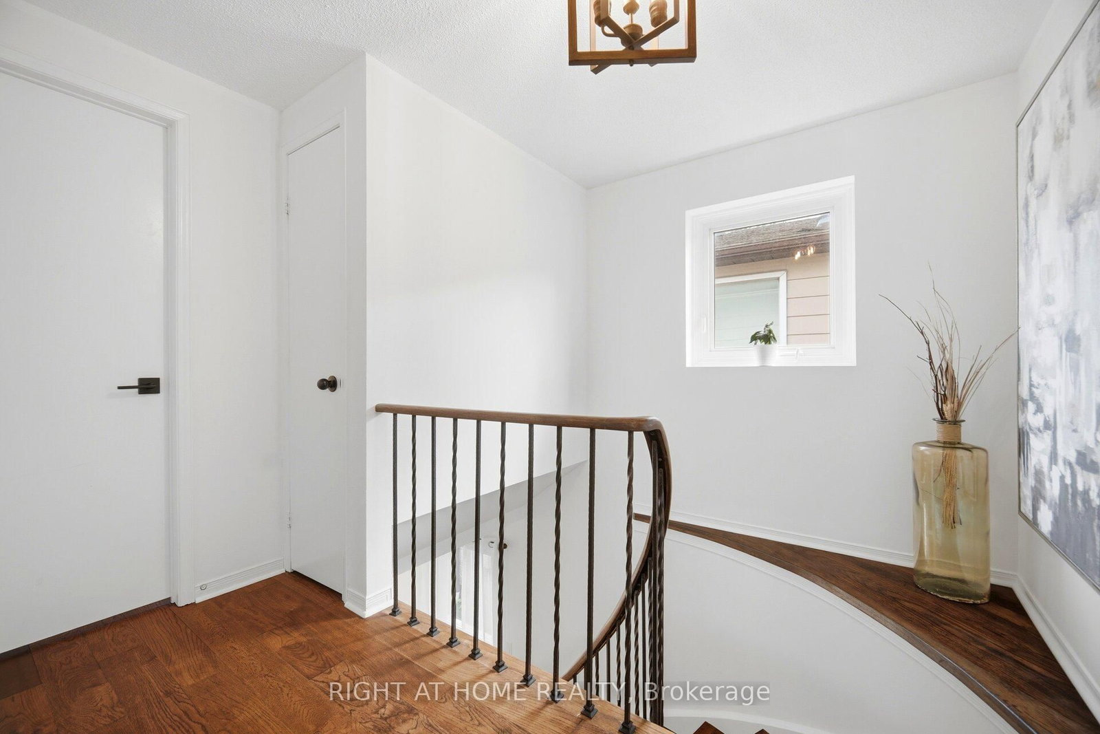 7013 Hickling Crescent • Mississauga, ON photo 19