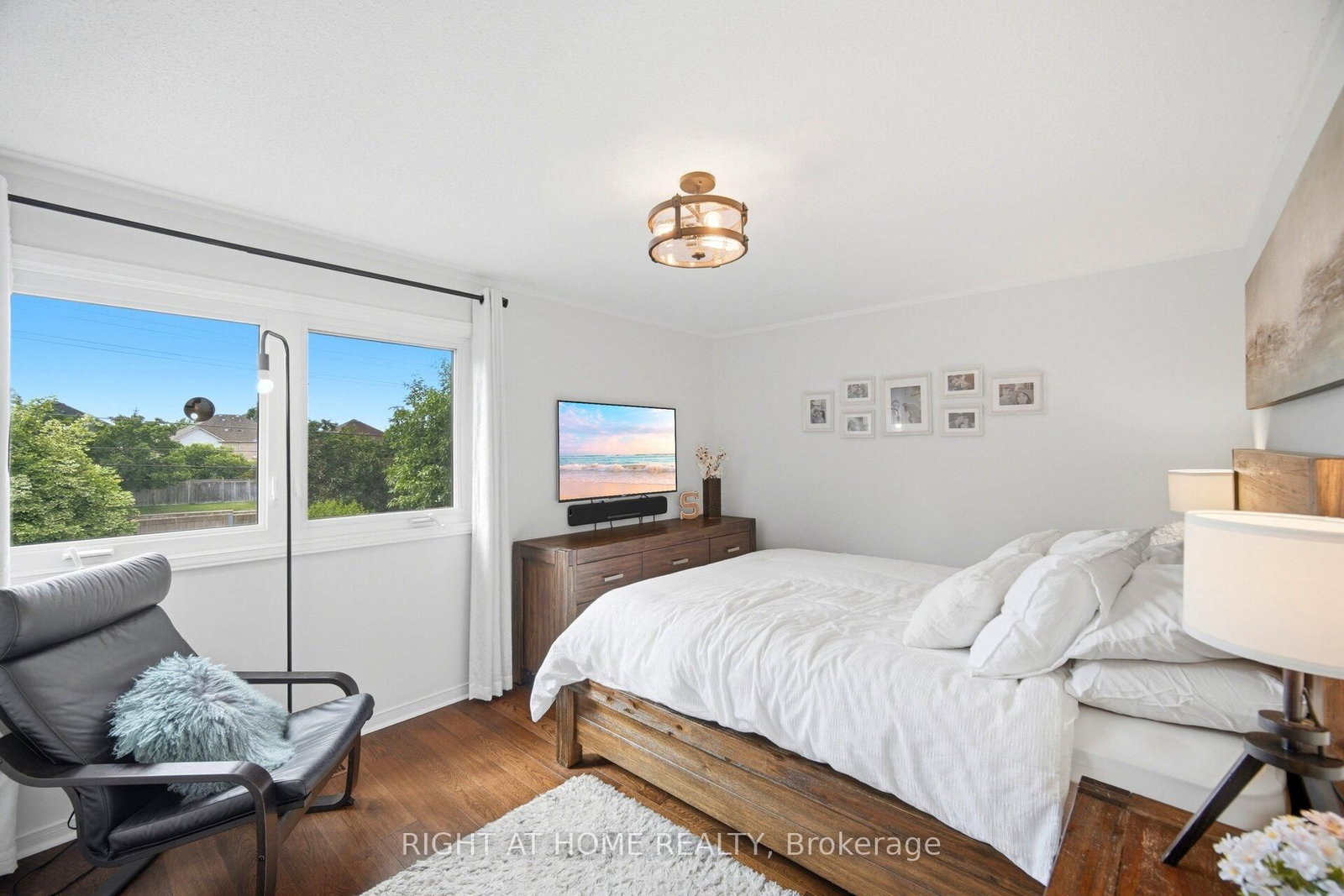 7013 Hickling Crescent • Mississauga, ON photo 20