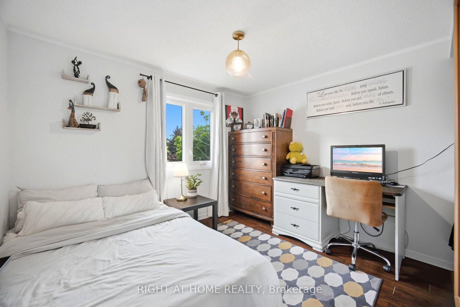 7013 Hickling Crescent • Mississauga, ON photo 27