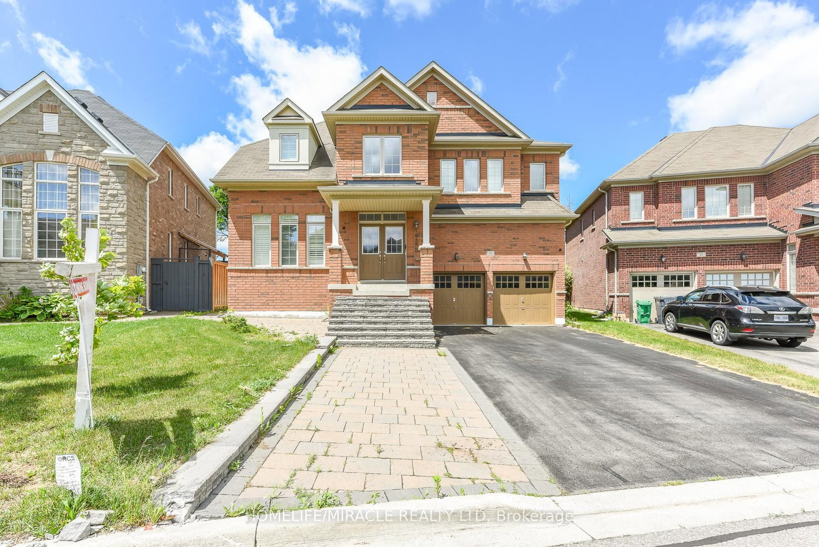 10 Danfield Court, Brampton, ON