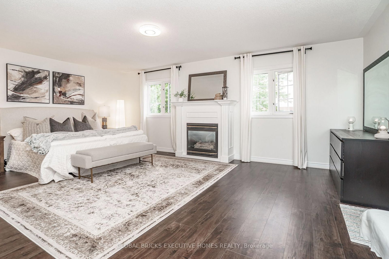 3435 Artesian Drive • Mississauga, ON photo 22