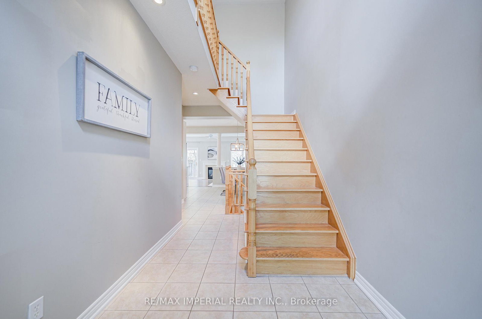 1233 Agram Drive • Oakville, ON photo 4