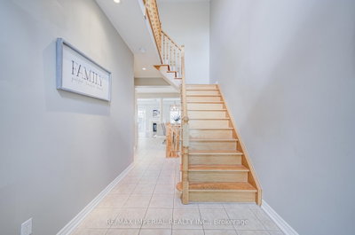 1233 Agram Drive — photo 4