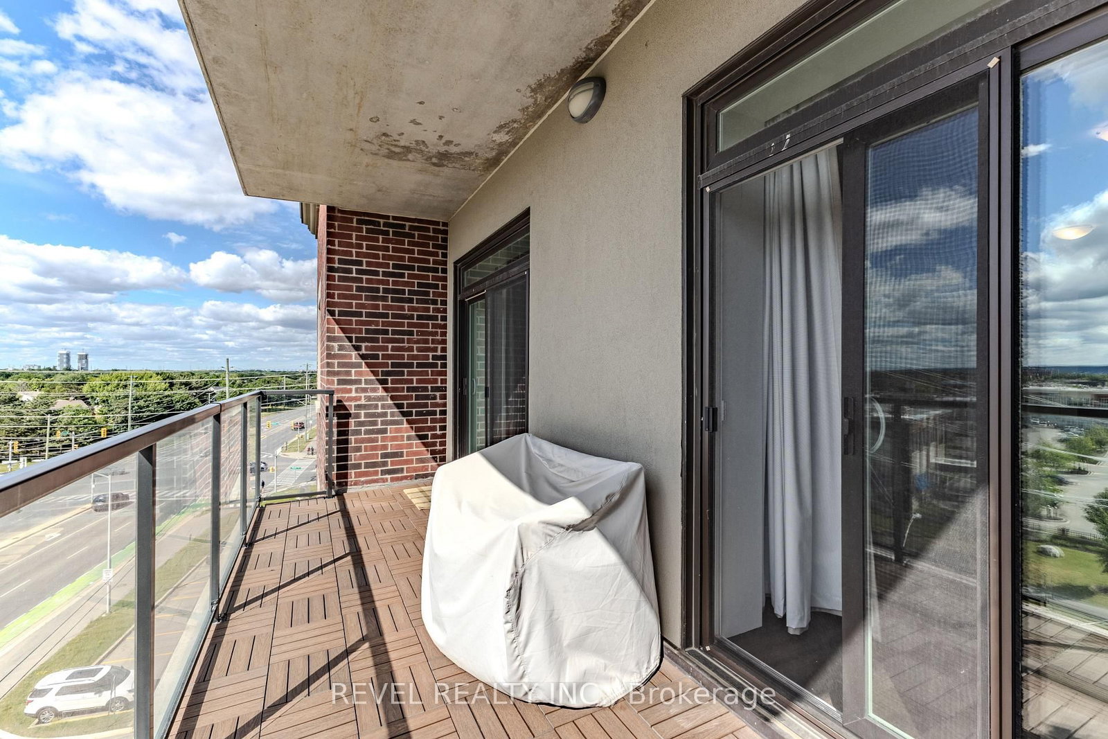 830 Megson Terrace • #605 • Milton, ON photo 18