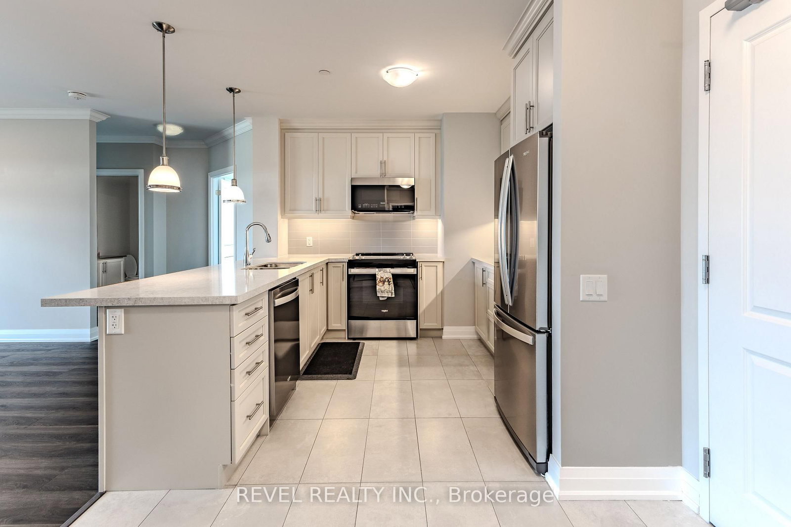 830 Megson Terrace • #605 • Milton, ON photo 5