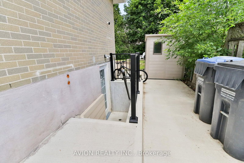 128 Rutherford Brampton,ON L6V 2J5 — Photo 24