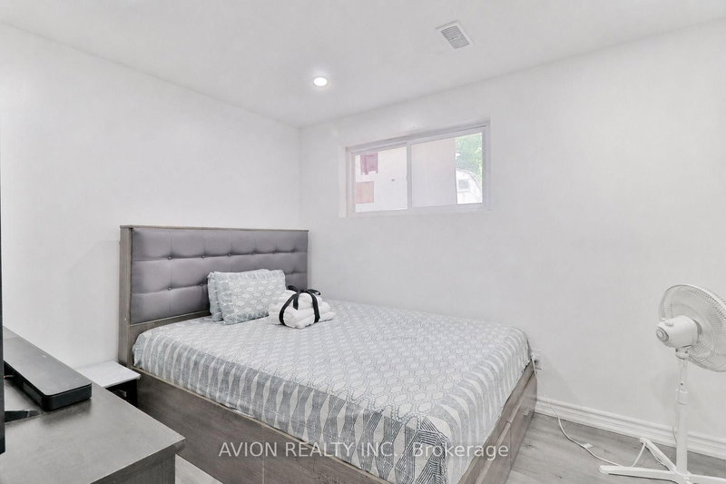 128 Rutherford Brampton,ON L6V 2J5 — Photo 30