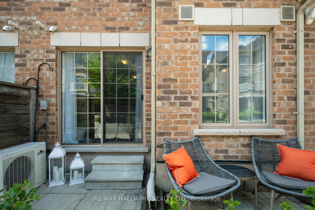 107 - 2441 Greenwich Drive