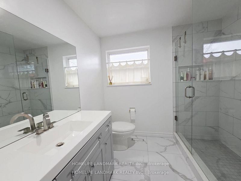 7 Burtonwood Crescent • Toronto, ON photo 9