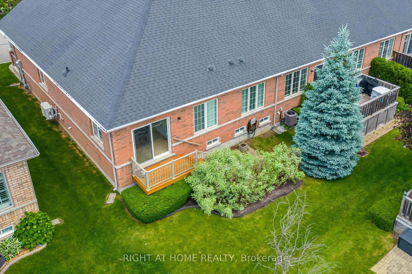 39 Lacorra Way • Brampton, ON photo 20