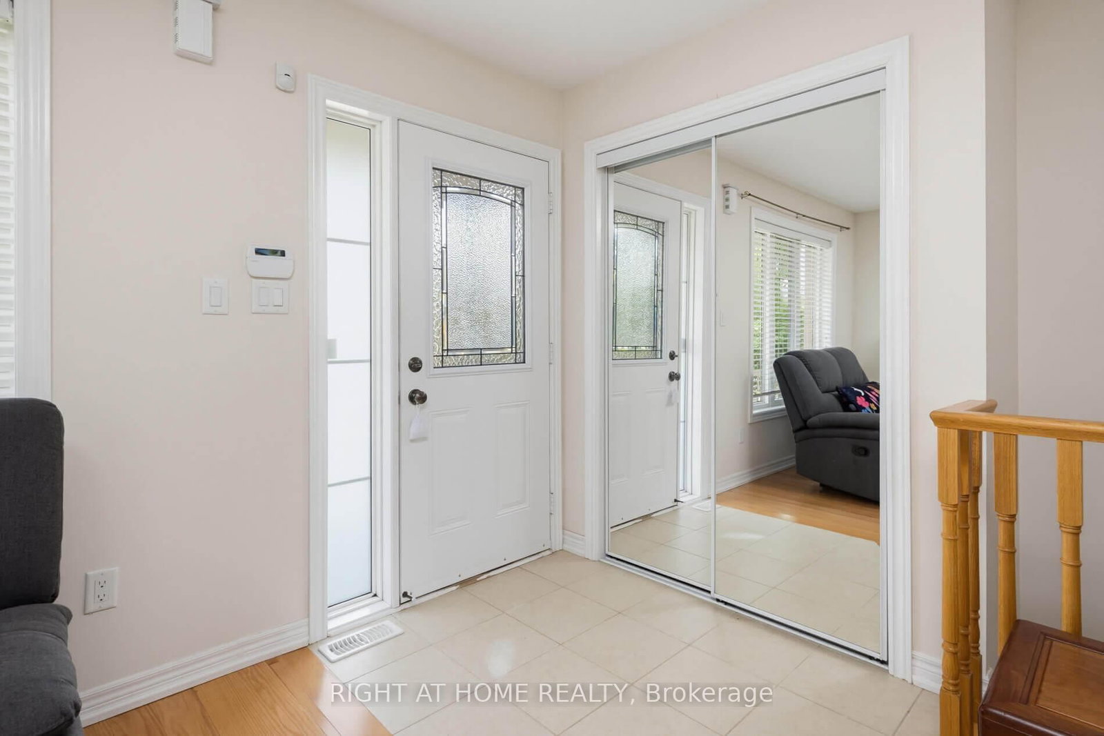 39 Lacorra Way • Brampton, ON photo 5