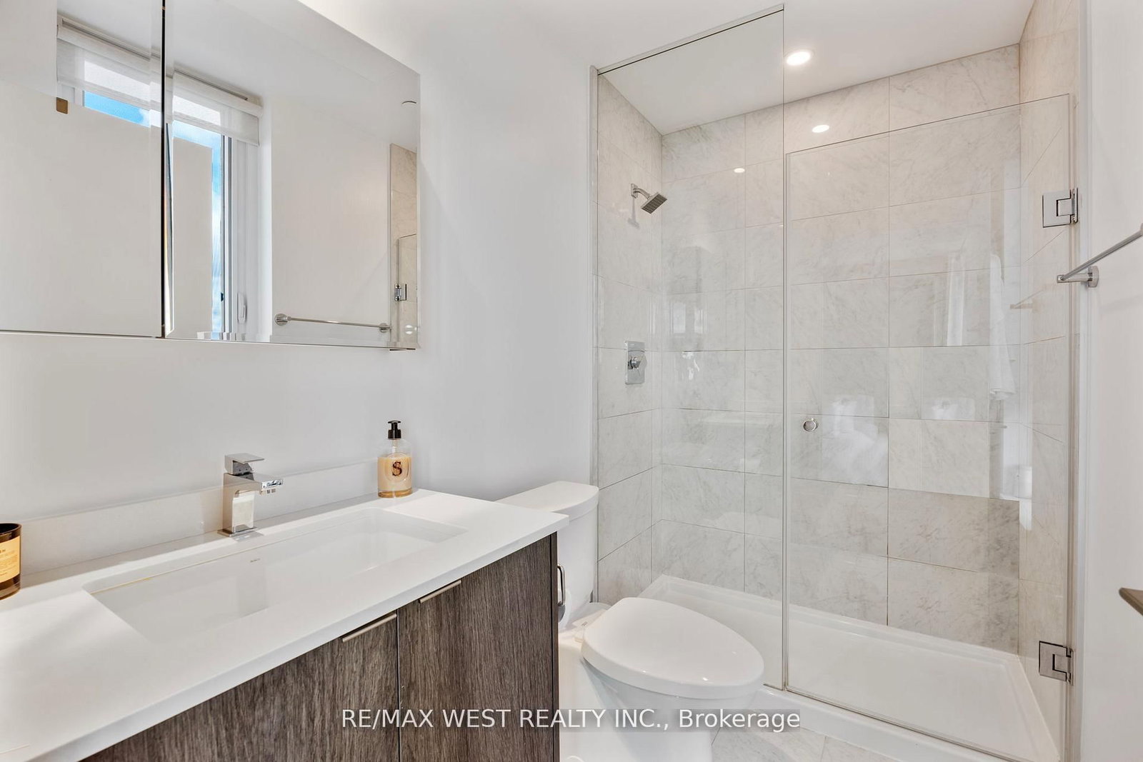 1928 W Lake Shore Boulevard • #3902 • Toronto, ON photo 18