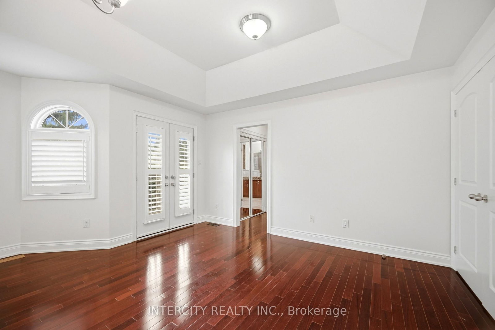 25 Lockheed Boulevard • Toronto, ON photo 24