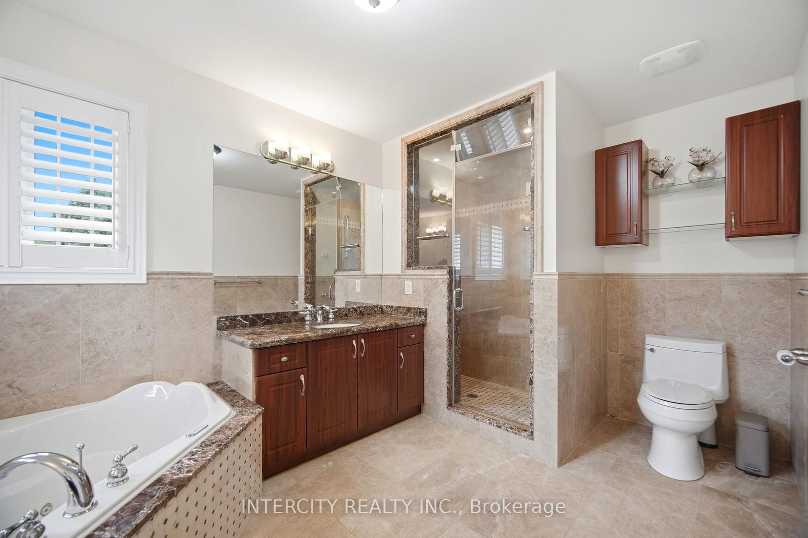 25 Lockheed Boulevard • Toronto, ON photo 25