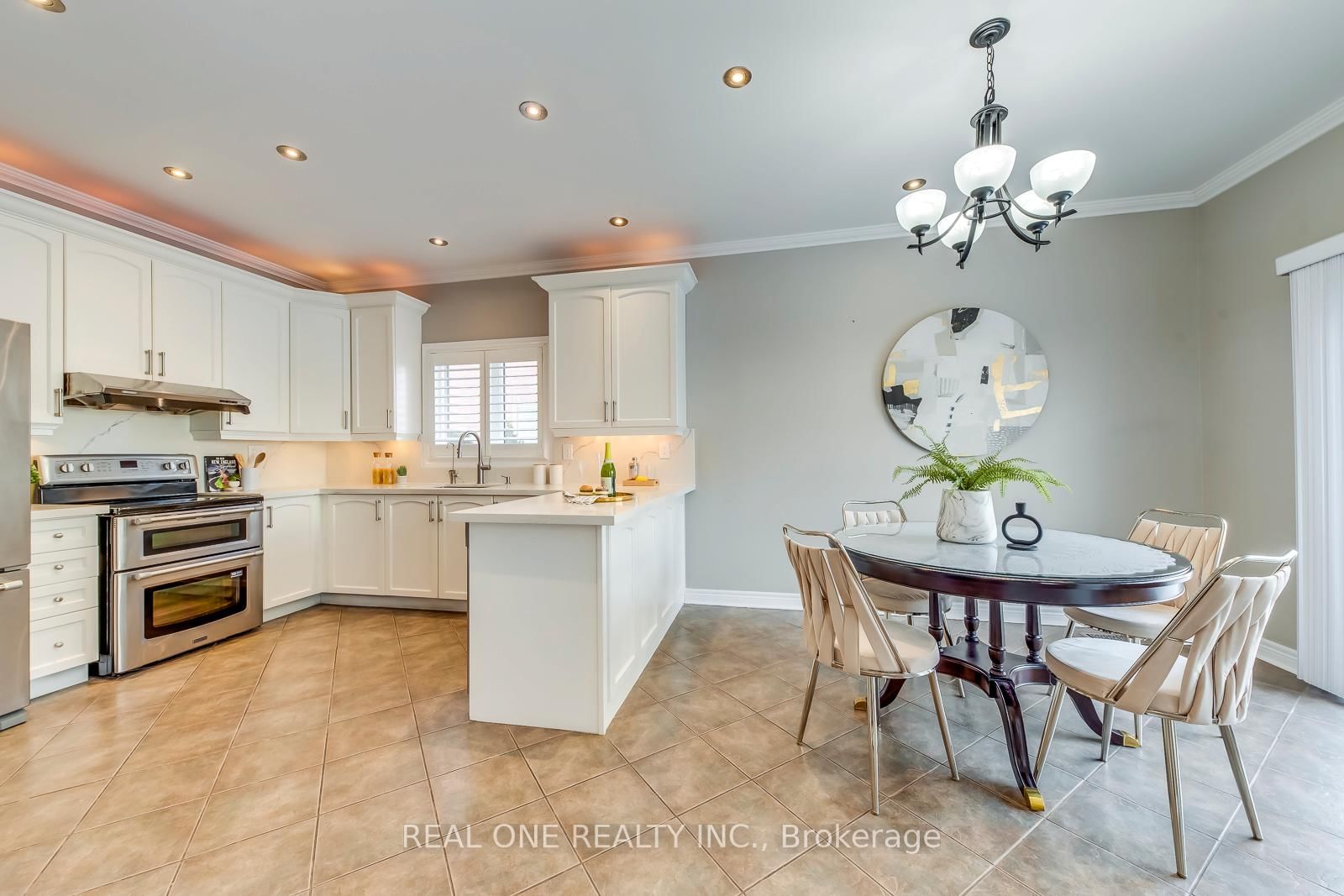 2511 Felhaber Crescent • Oakville, ON photo 14