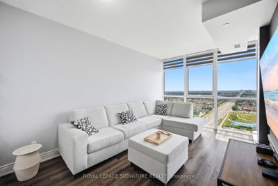 75 Eglinton Avenue