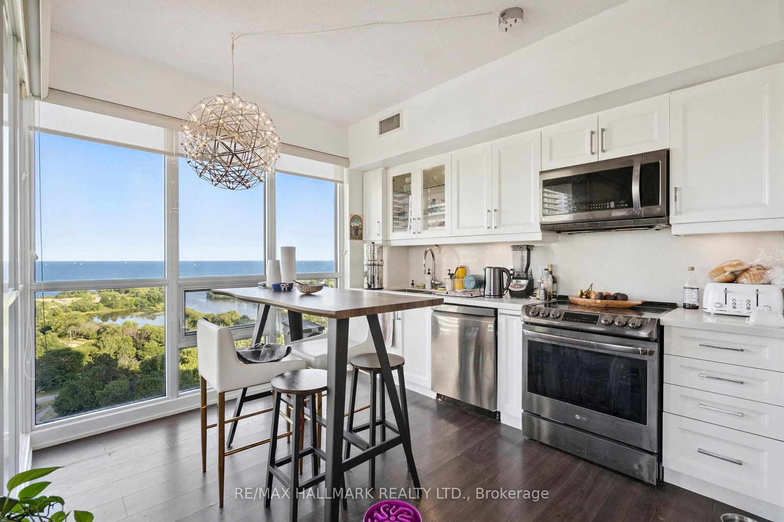 2200 Lake Shore Boulevard W • #1809 • Toronto, ON photo 12