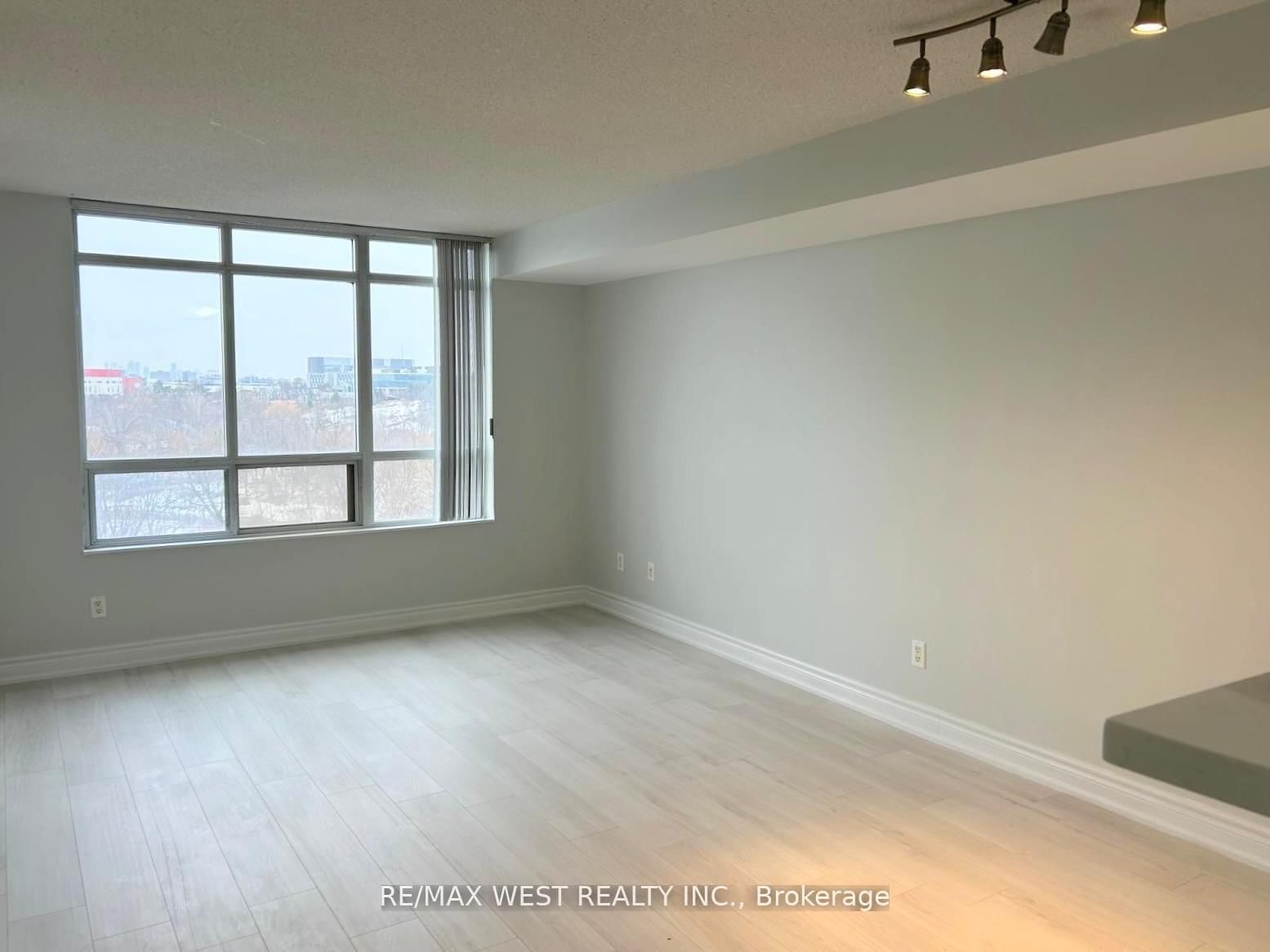 700 Humberwood Boulevard • #529 • Toronto, ON photo 9