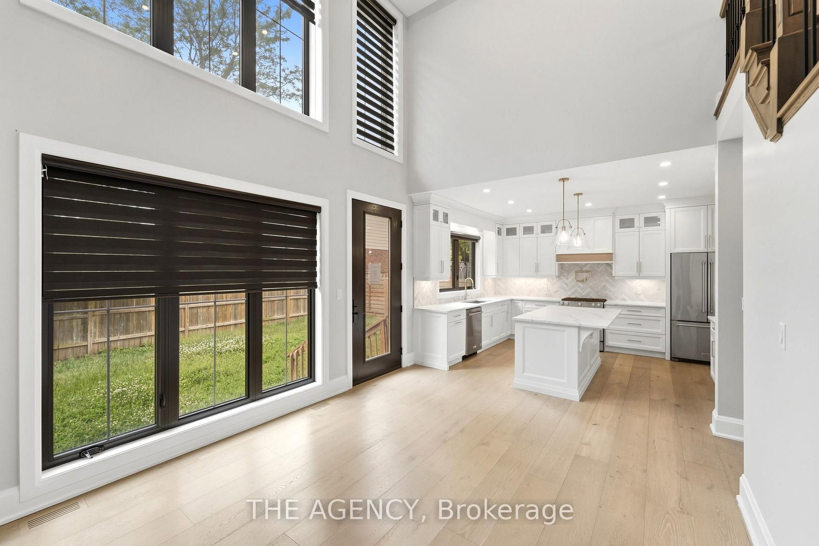 308 Appleby Line • Burlington, ON photo 12