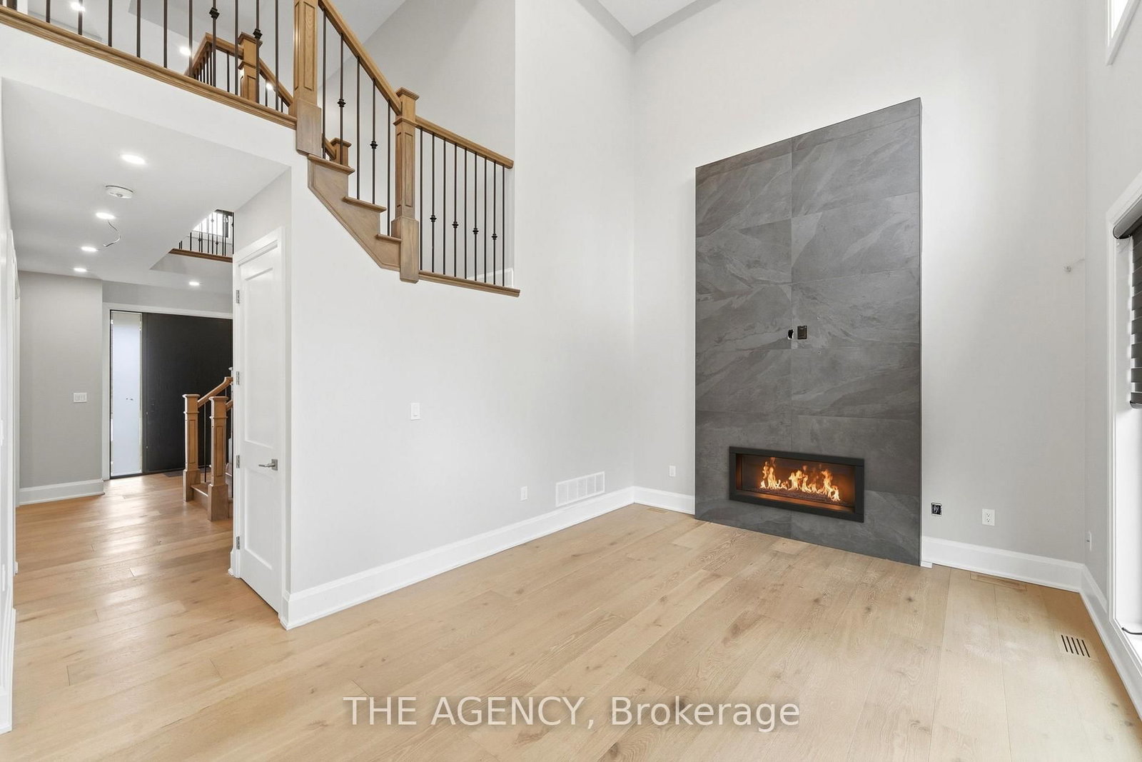 308 Appleby Line • Burlington, ON photo 16
