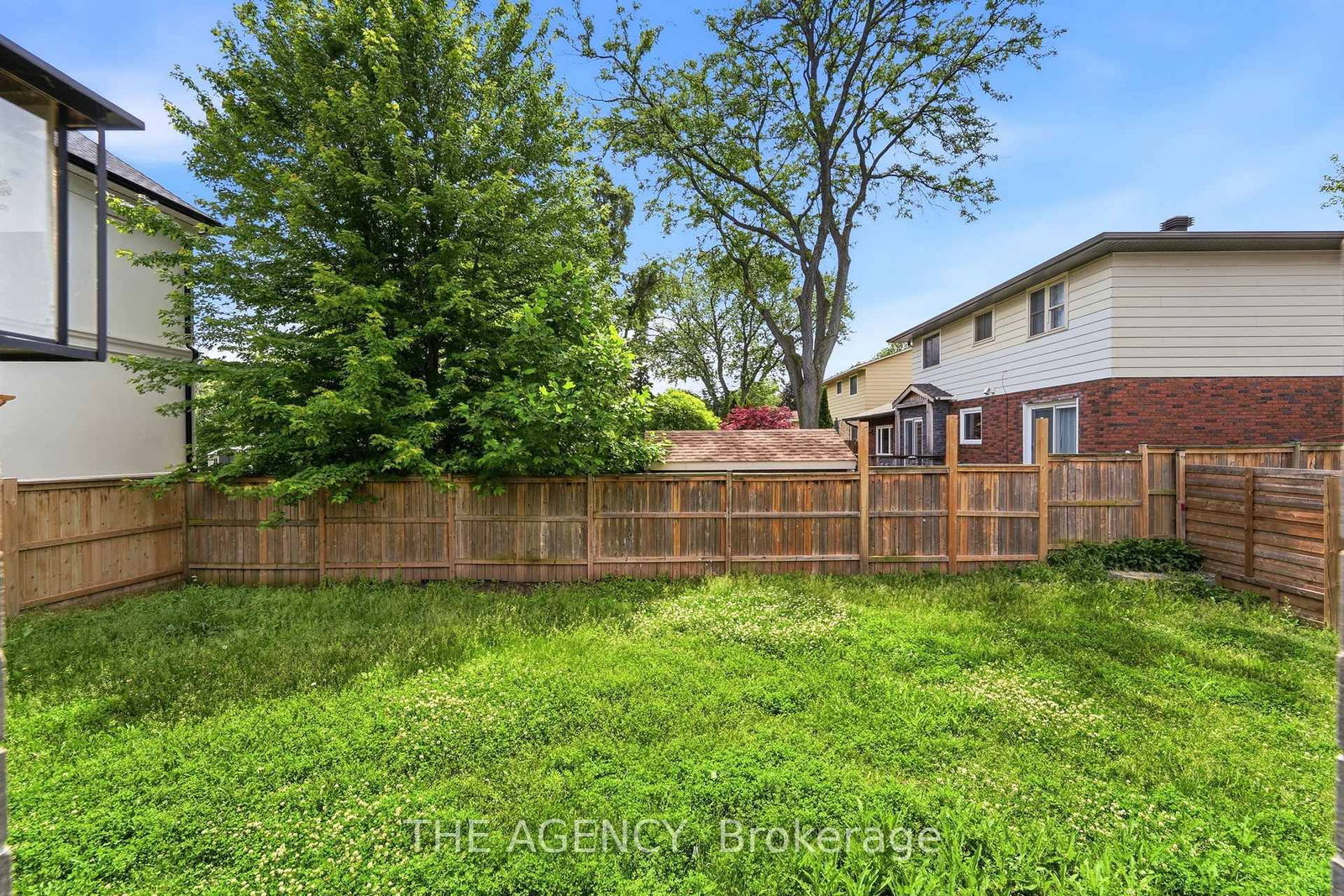 308 Appleby Line • Burlington, ON photo 39