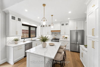 308 Appleby Line • Burlington, ON photo 9