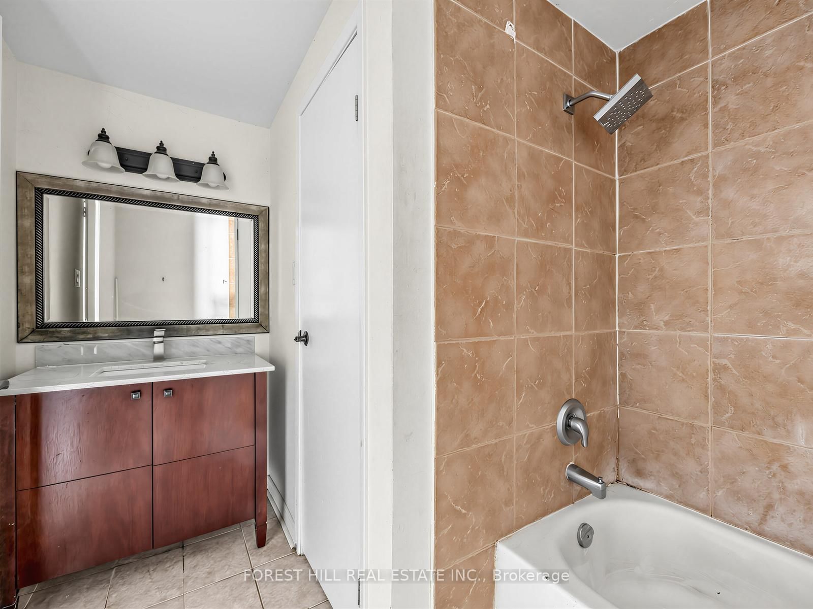 61 Royal Salisbury Way • Brampton, ON photo 19