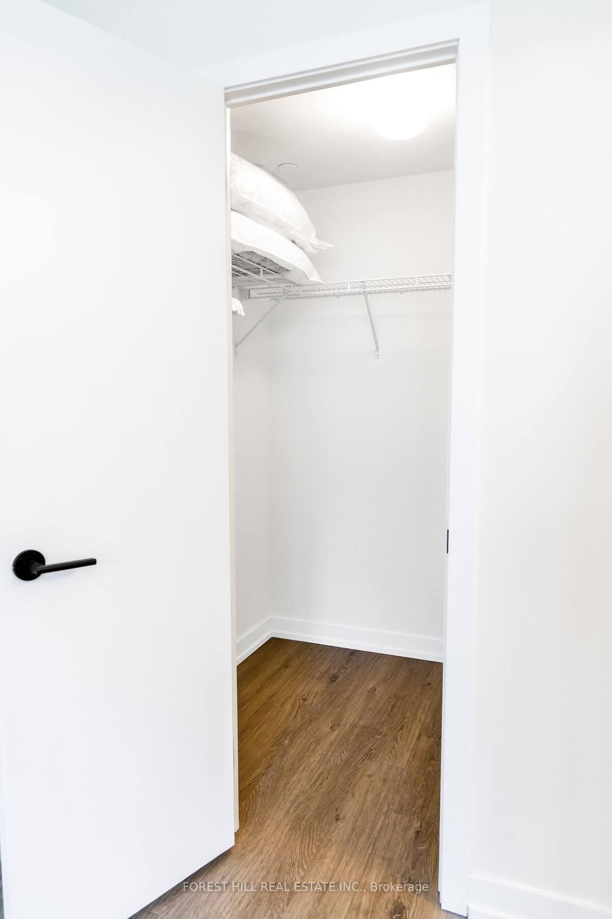 2300 W ST CLAIR Avenue • #709 • Toronto, ON photo 21