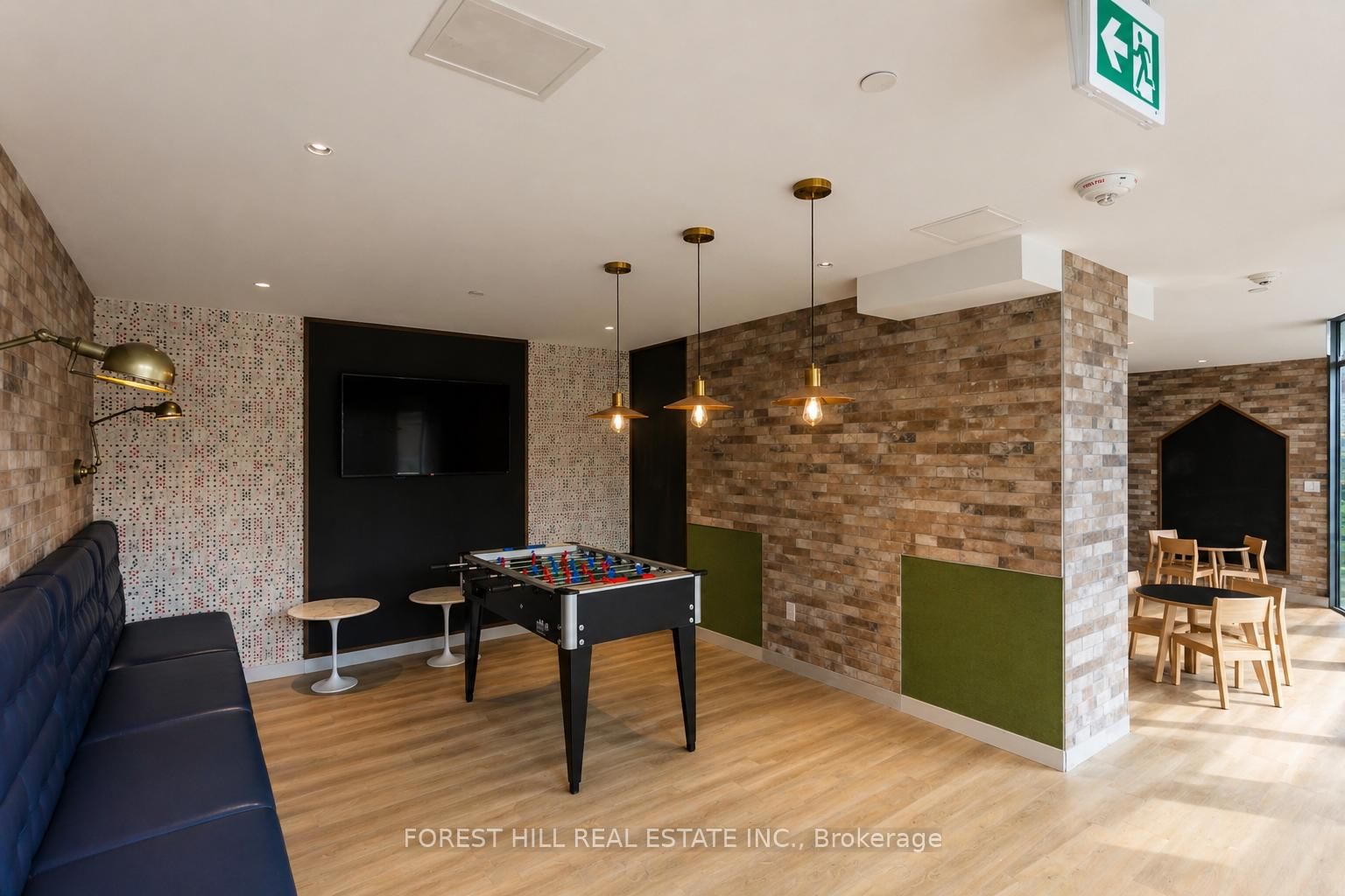 2300 W ST CLAIR Avenue • #709 • Toronto, ON photo 35