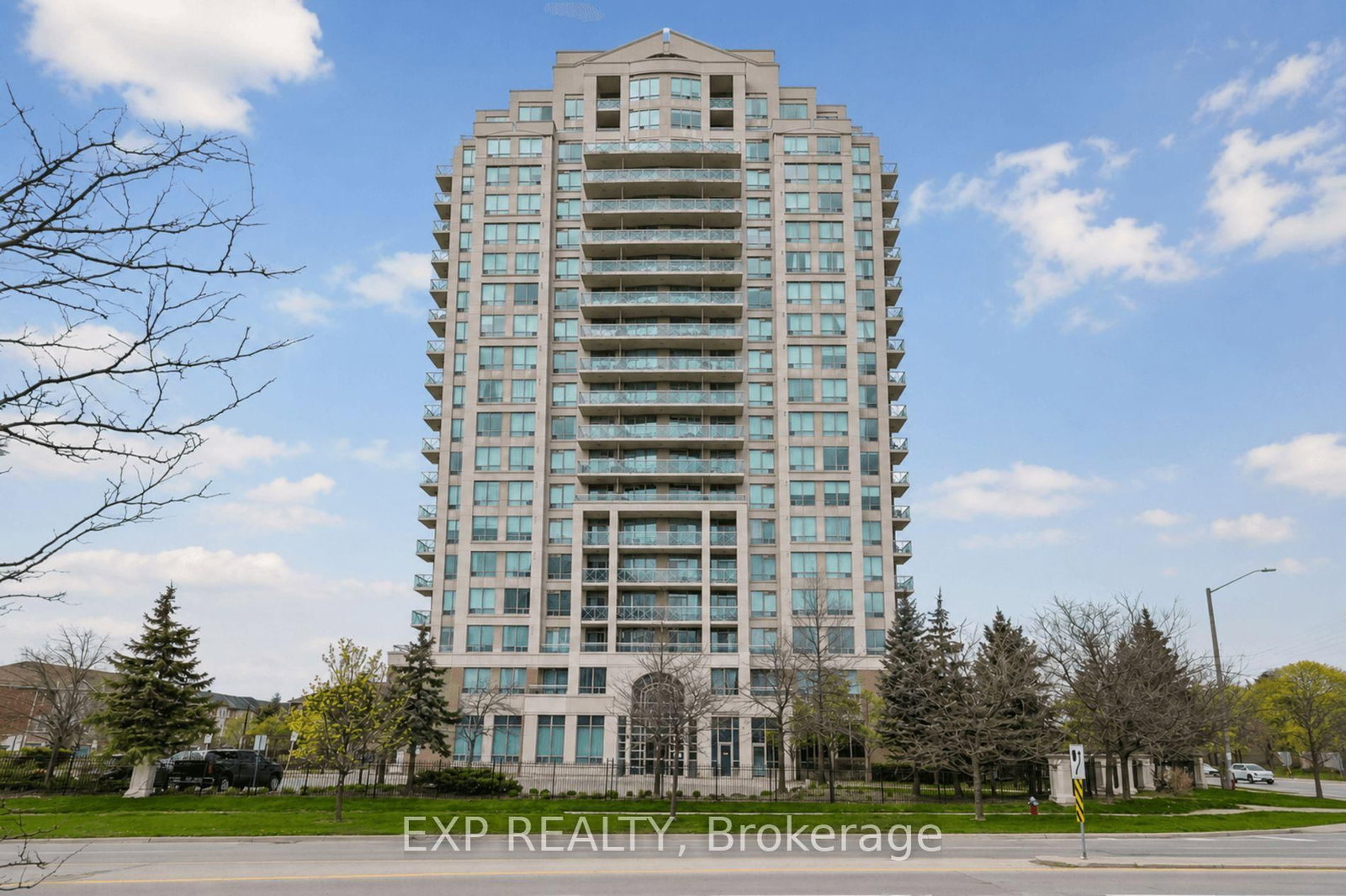 1359 Rathburn Road E • #1406 • Mississauga, ON photo 4
