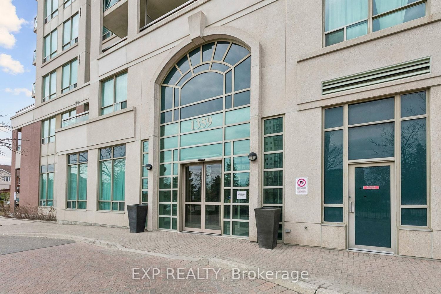 1359 Rathburn Road E • #1406 • Mississauga, ON photo 6
